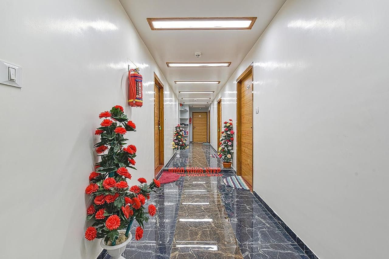 undefined FabHotel Dev Palace 10
