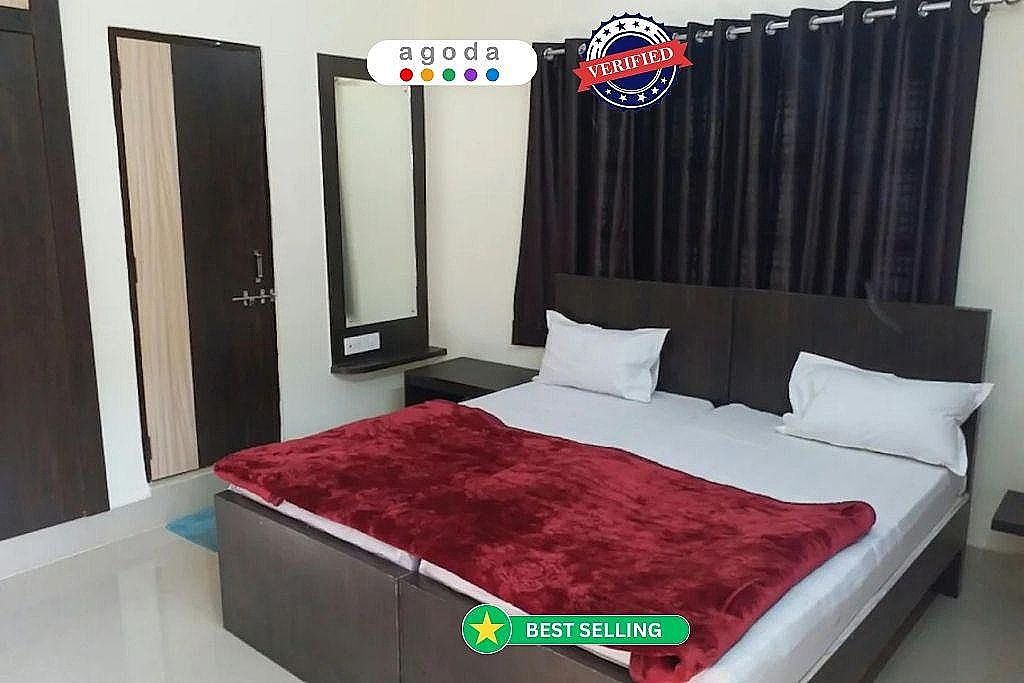 Standard Room with Extra Bed