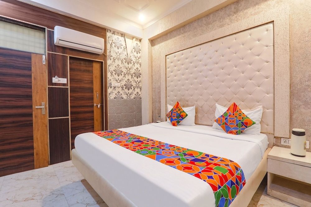 undefined Fabhotel Triveni 7