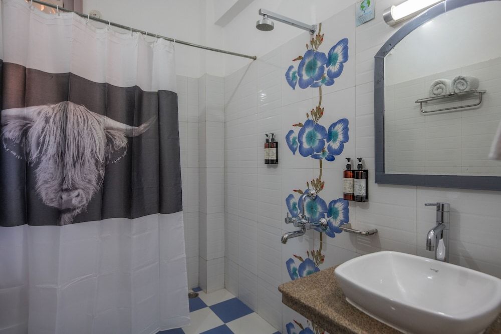 BluSalz Collection Binsar Eco Resort Premium Room (Green Touch) 4