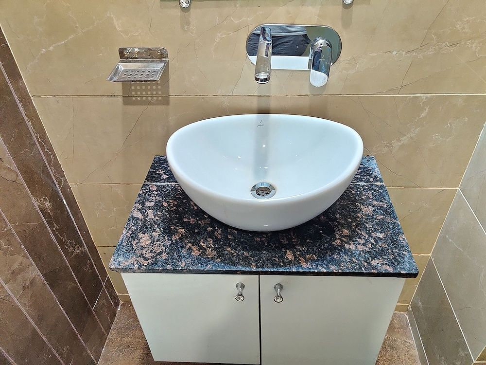 Hotel 56 Basic Double Room 6