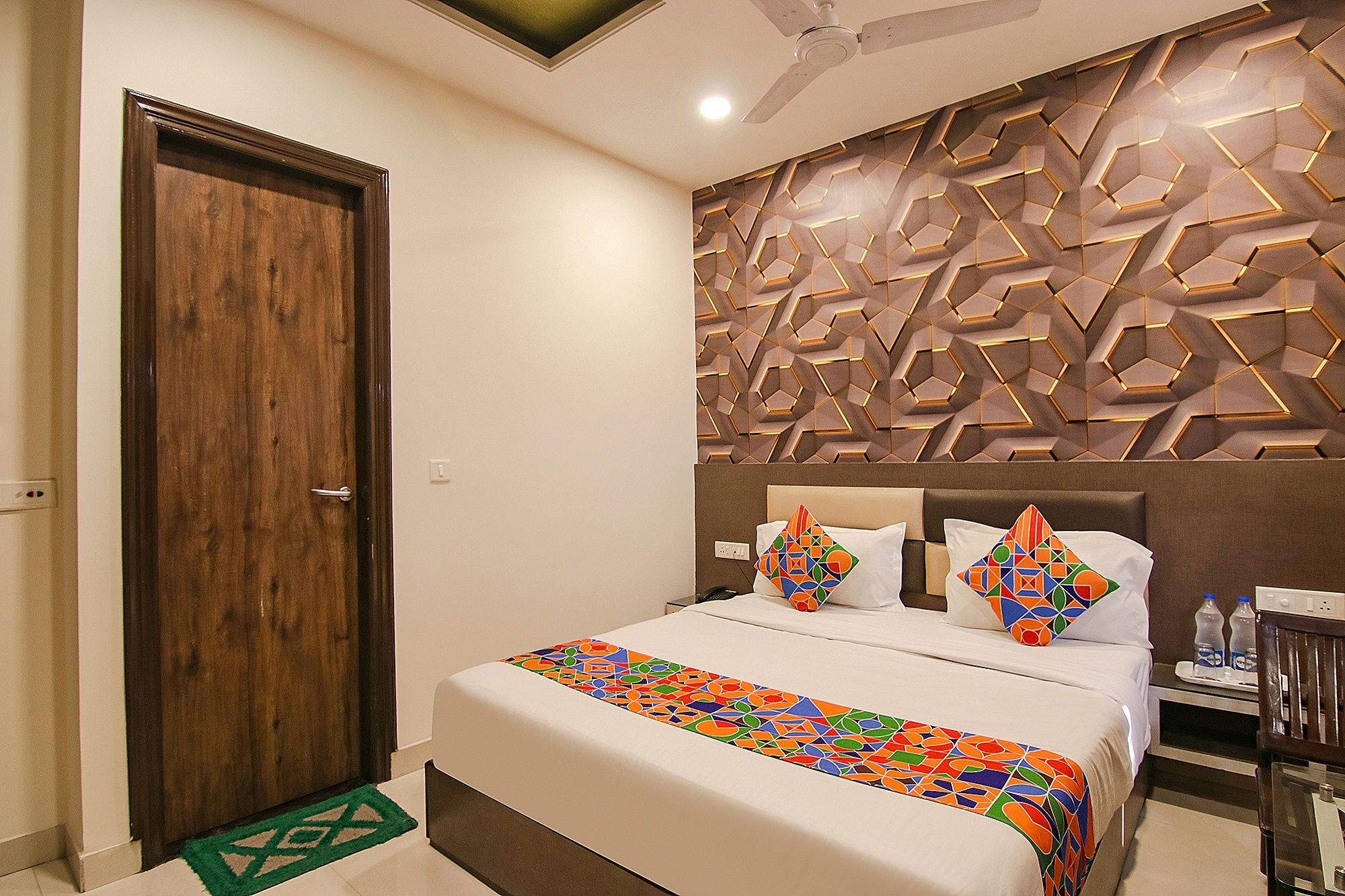 FabHotel Rosewood Inn Deluxe Room 6