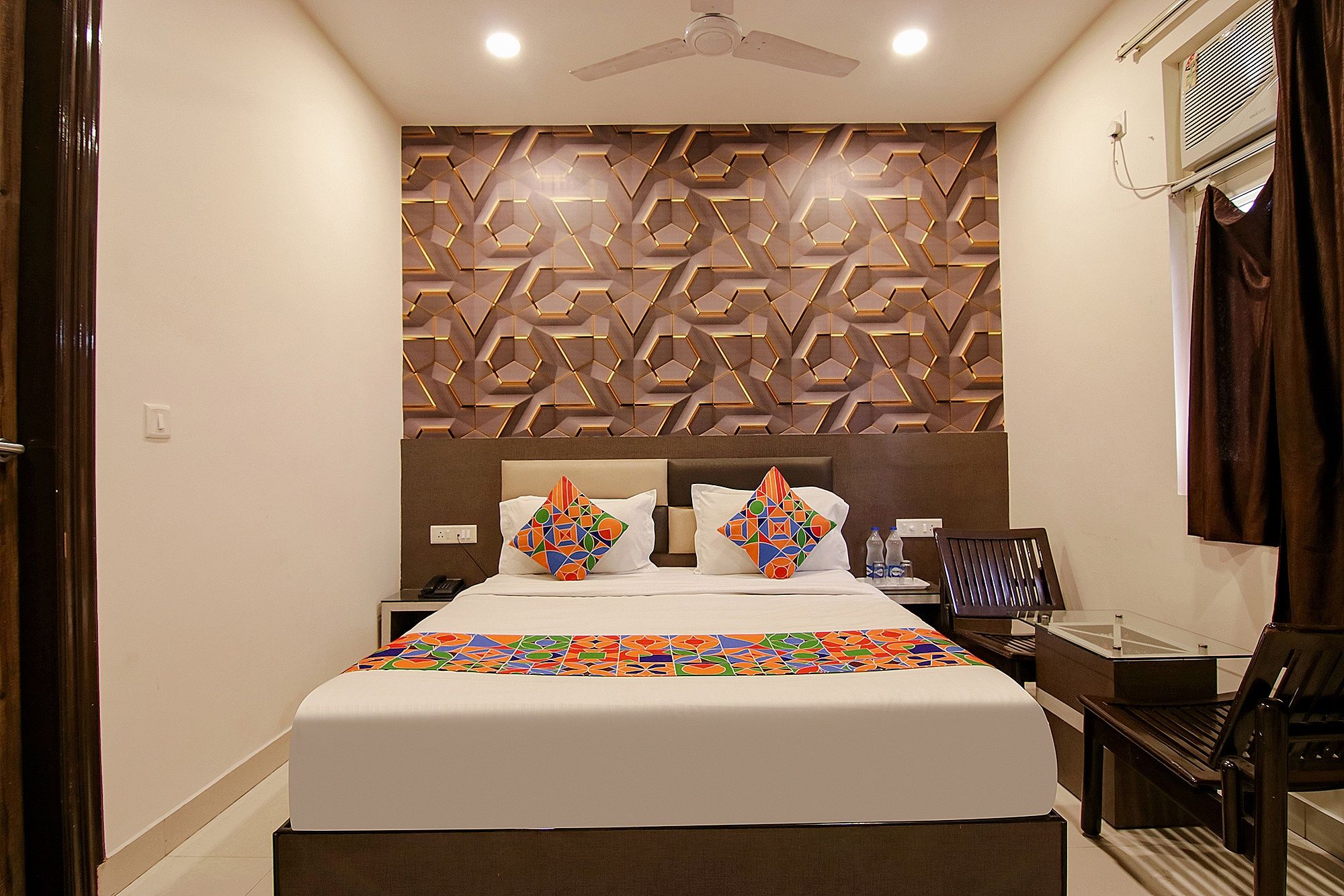 FabHotel Rosewood Inn Deluxe Room