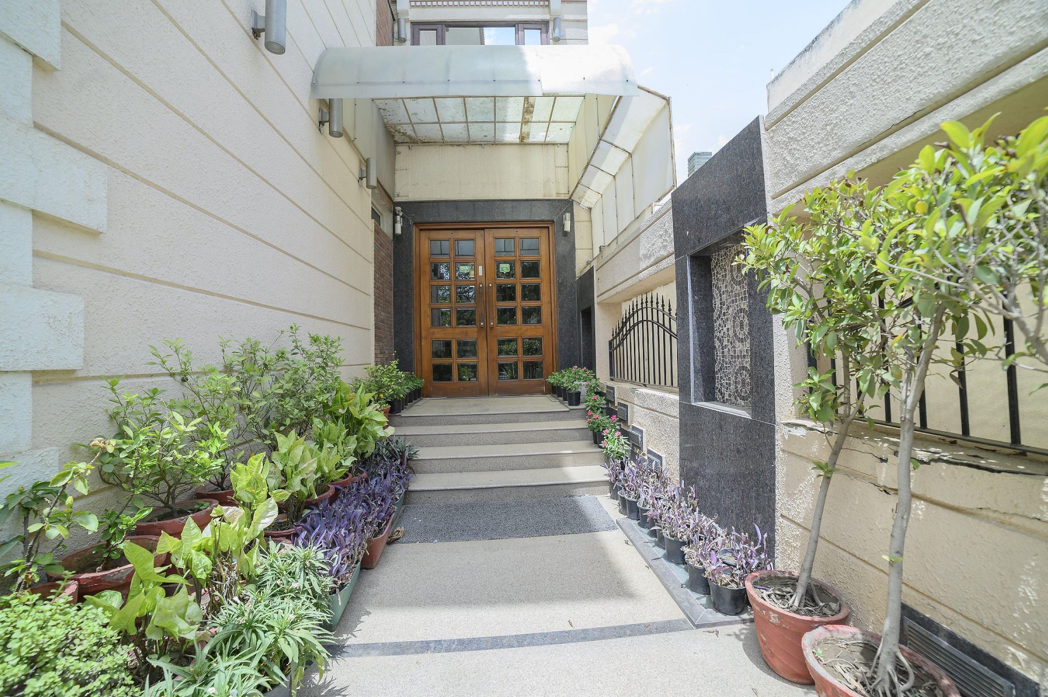 Hotel Exterior