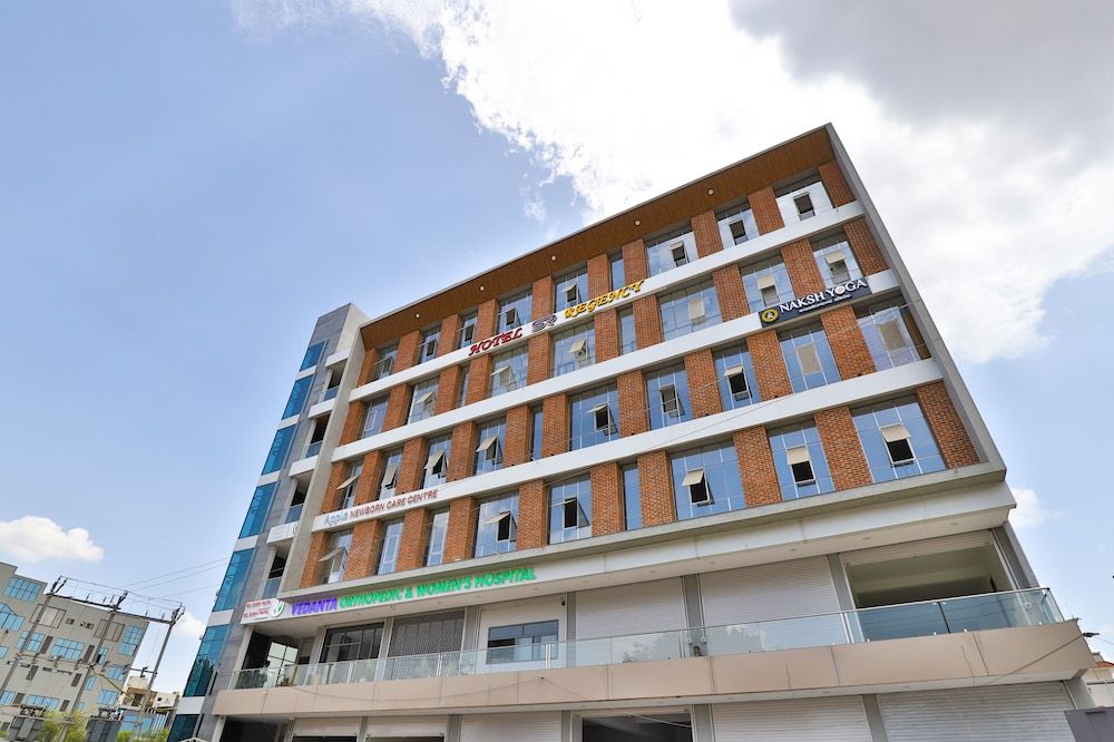 undefined Hotel SR Regency 2