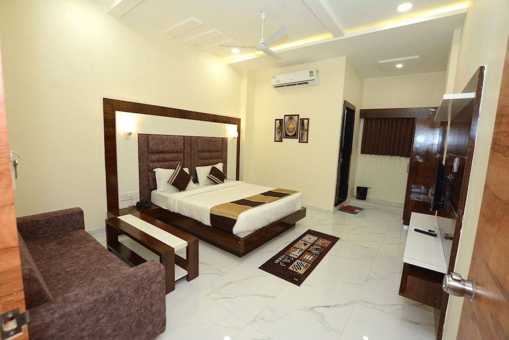 Hotel Villa Inn Deluxe Double Room 10