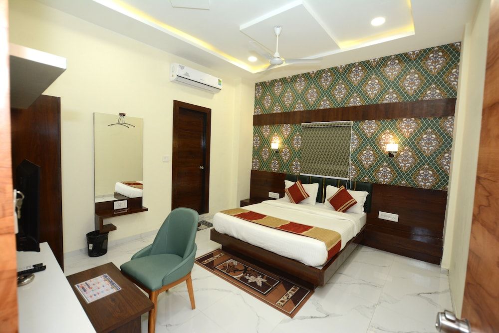 Hotel Villa Inn Deluxe Double Room 5