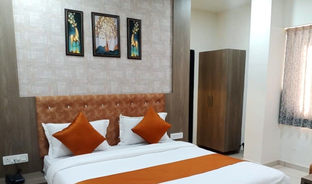 undefined Hotel M D Residency Anand 10