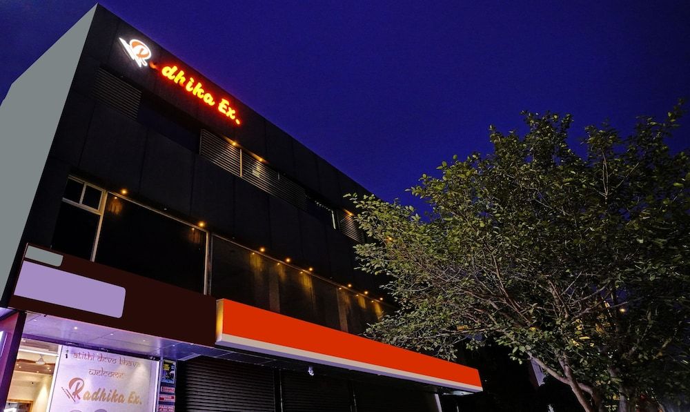 undefined Itsy By Treebo - Radhika Ex 4