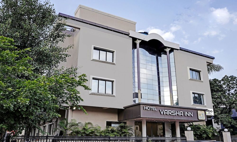 undefined Treebo Varsha Palace 6