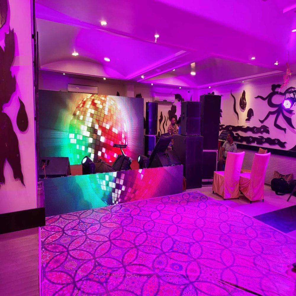 undefined Hotel Comfort Inn Bl 8