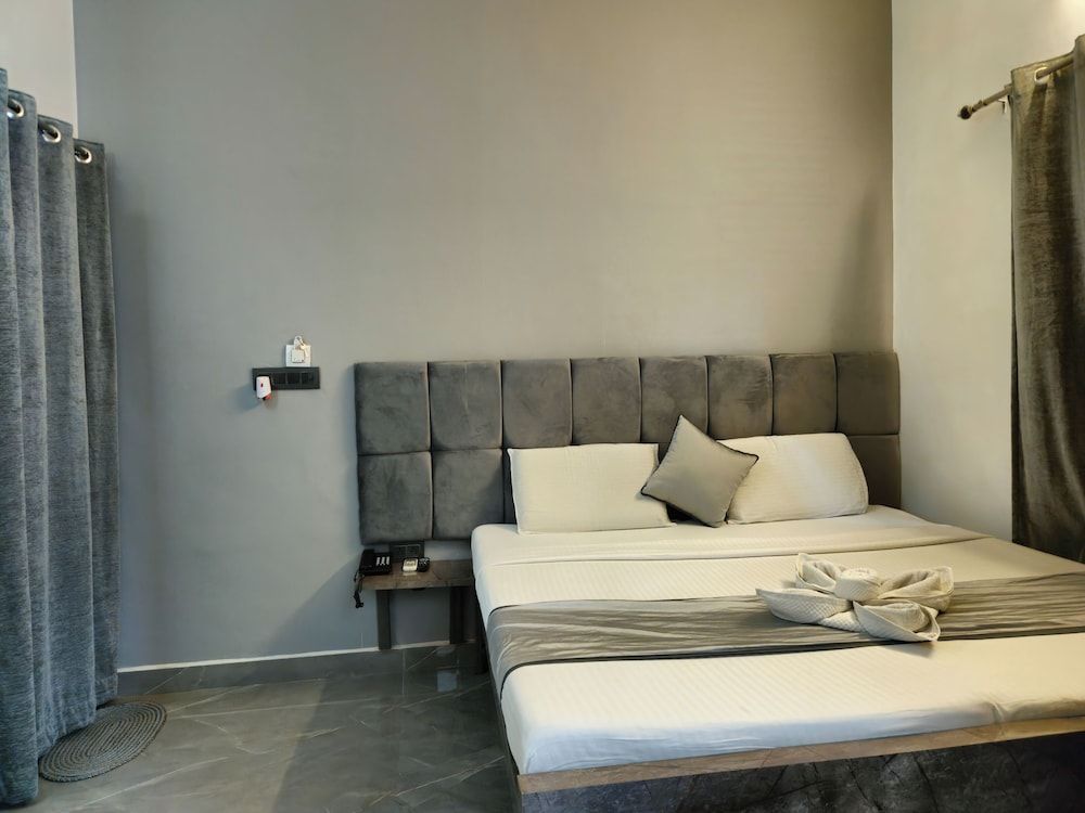 Standard Room, City View