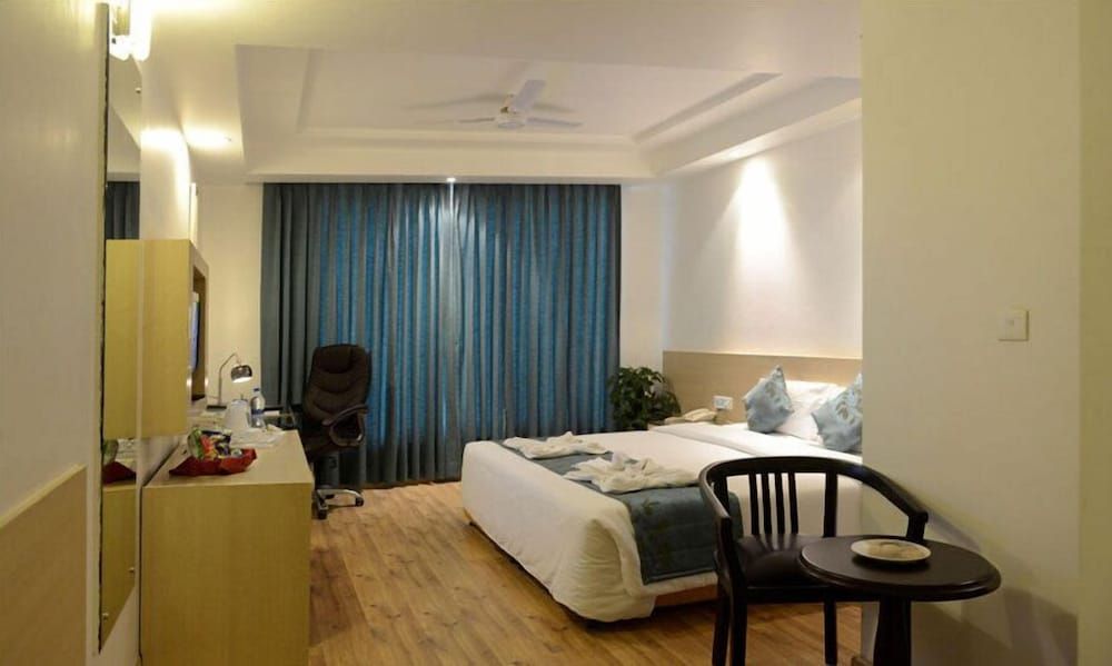 undefined Hotel Amer Greens 7