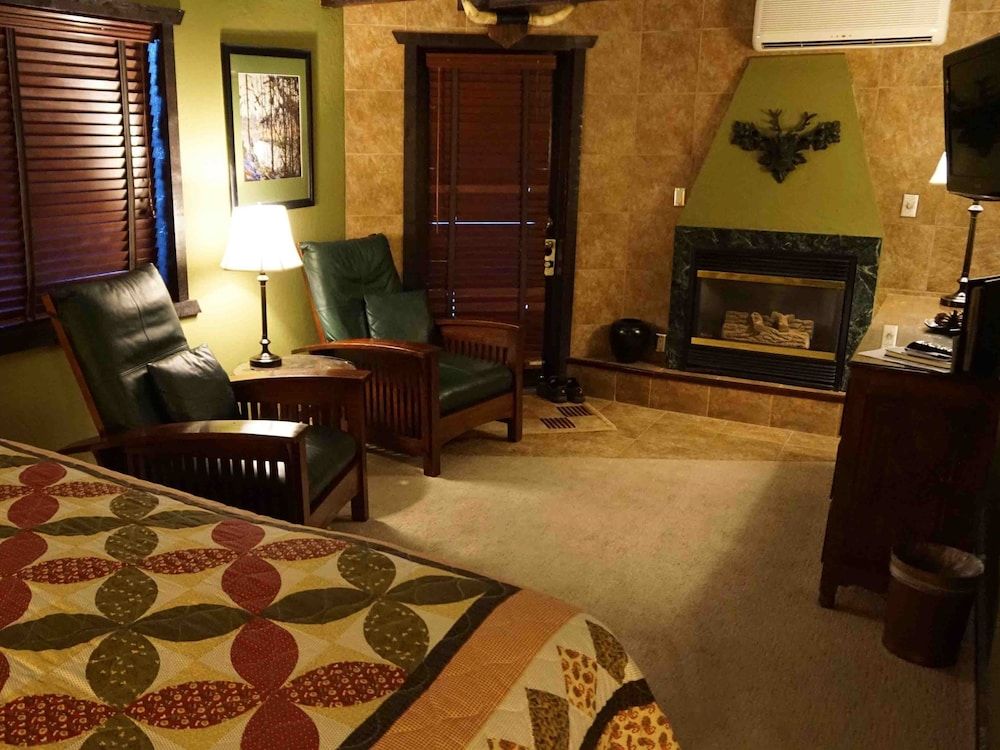 Superior Double Room, Ensuite (Copper Canyon King Room)
