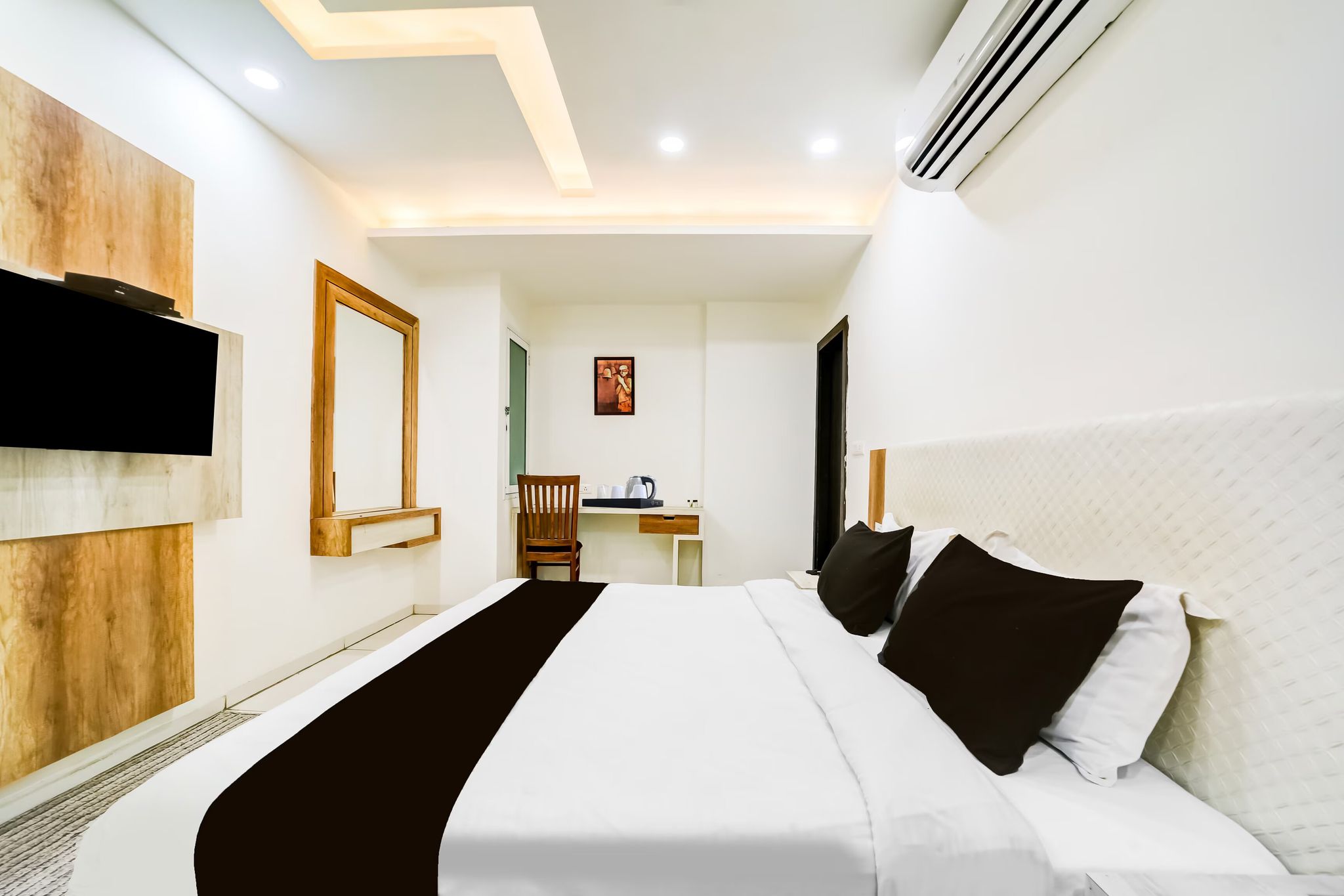 Super Collection O LNCT University Bhopal Formerly Taste of Temple Classic 2