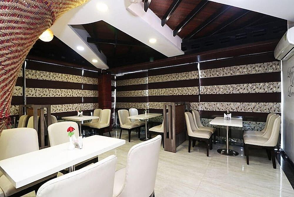 undefined Super Hotel O Smriti Star 4