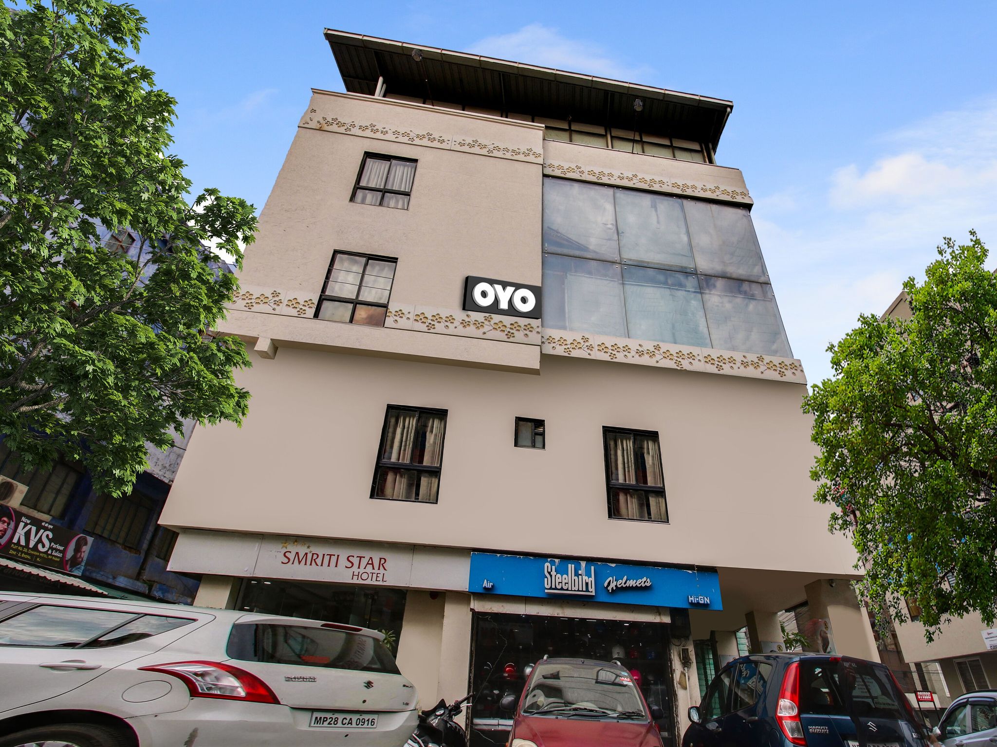 undefined Super Hotel O Smriti Star 7