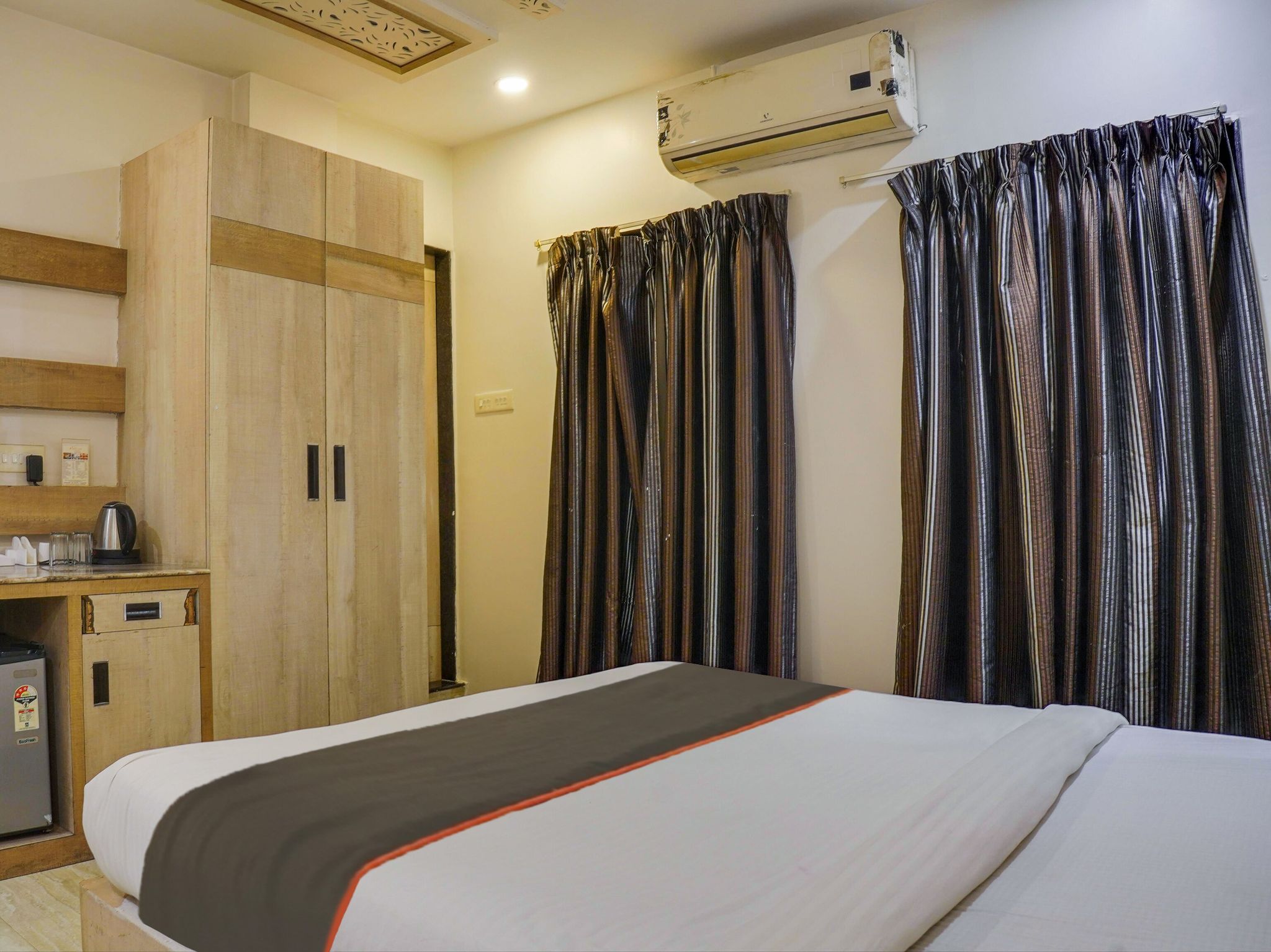 Super Hotel O Smriti Star Classic 4