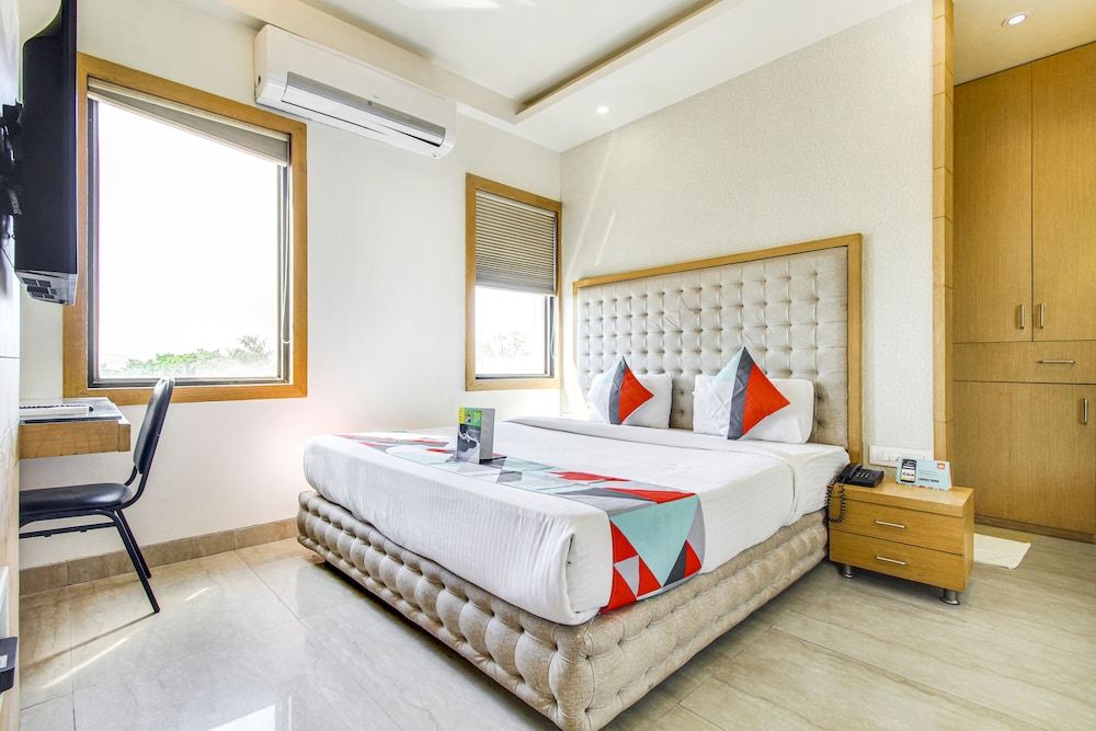 undefined FabHotel Naman Palace 5