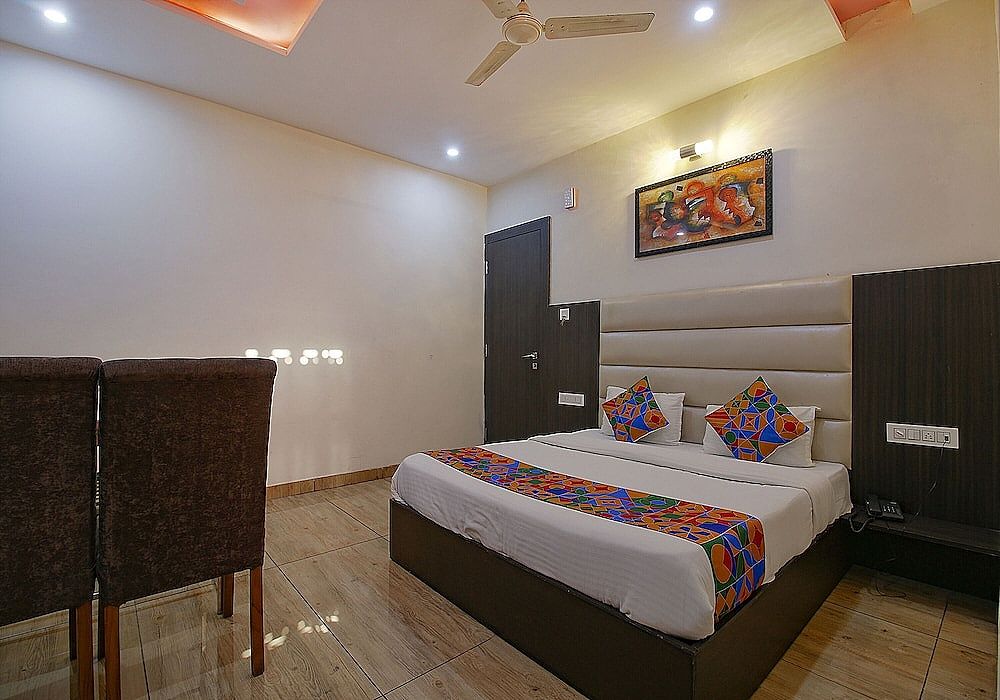 Fabhotel 4G Executive Room 2