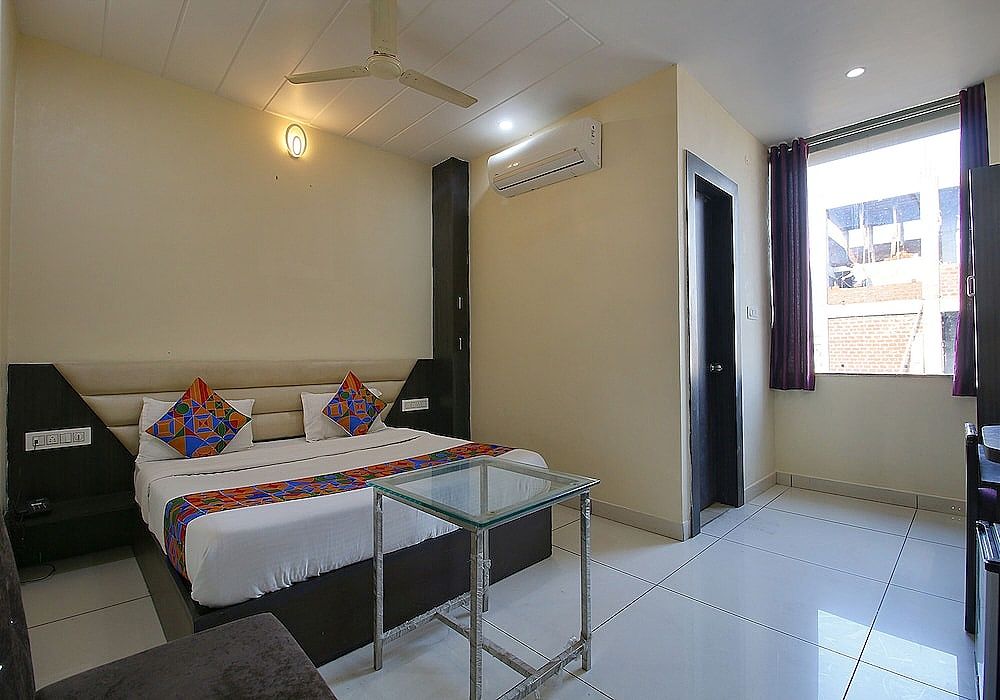 undefined Fabhotel 4G 8