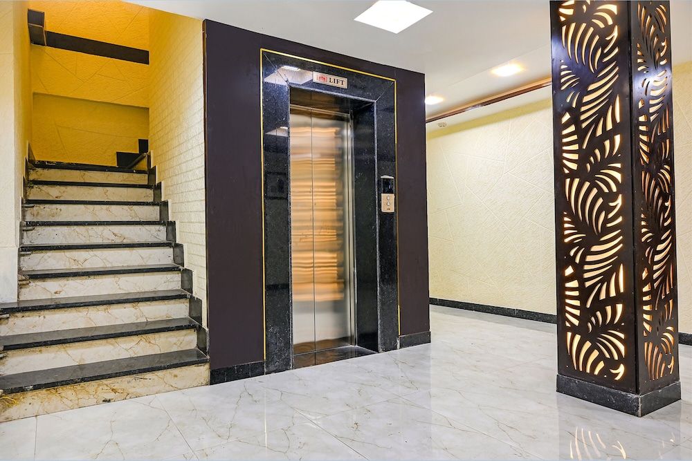 undefined FabHotel GT Palace 5