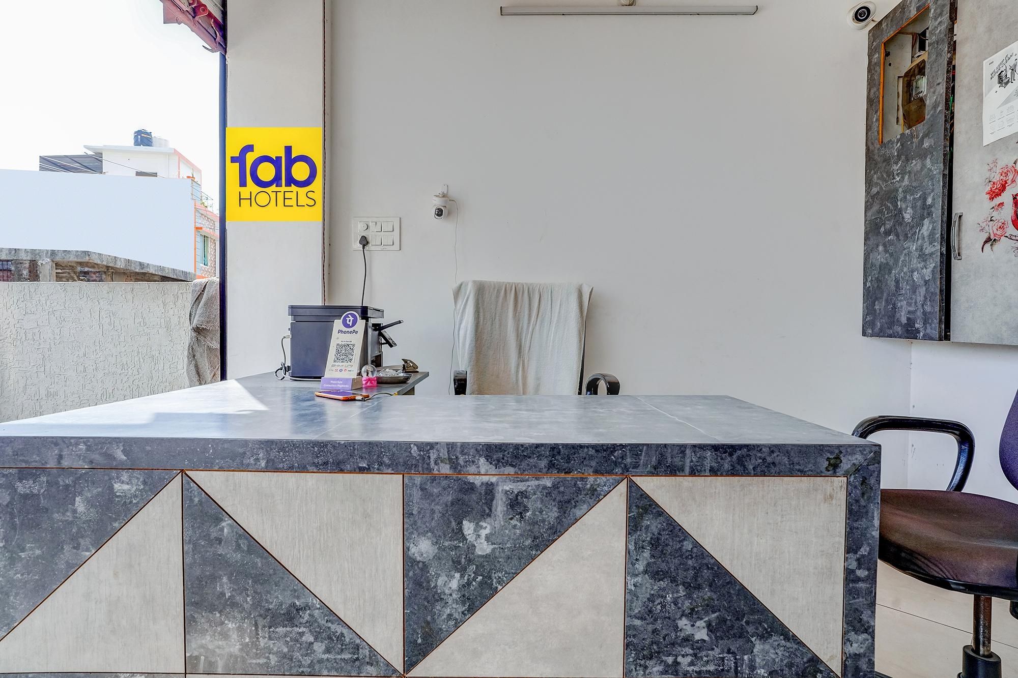 undefined FabExpress Gulmohar Grande 3