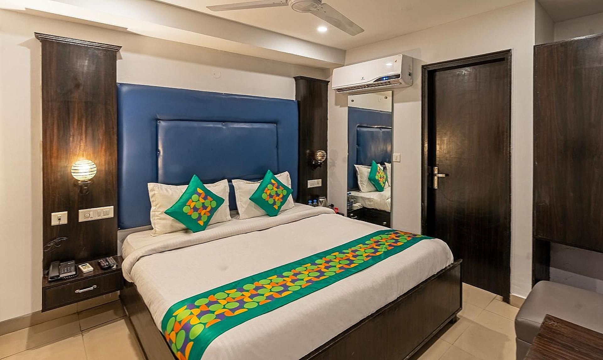 Treebo Chandigarh Grand Double Room 6