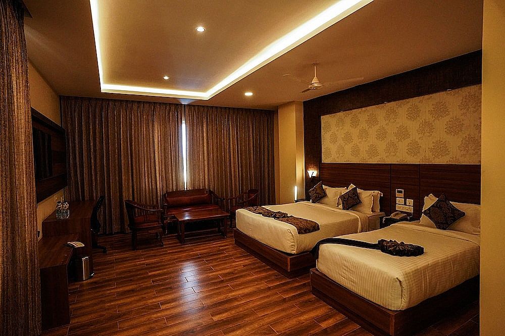 V FIVE HOTEL Premium Twin Room