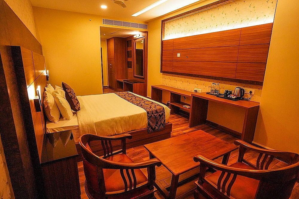 undefined V FIVE HOTEL 10