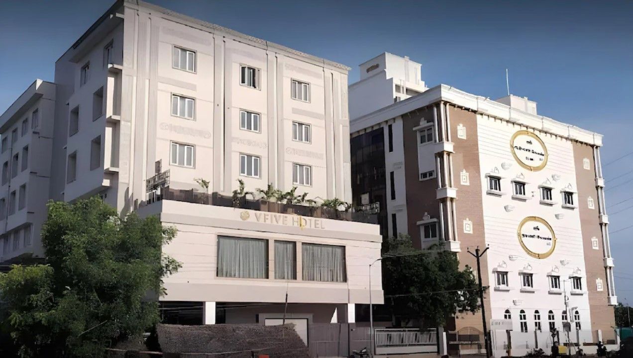 undefined V FIVE HOTEL