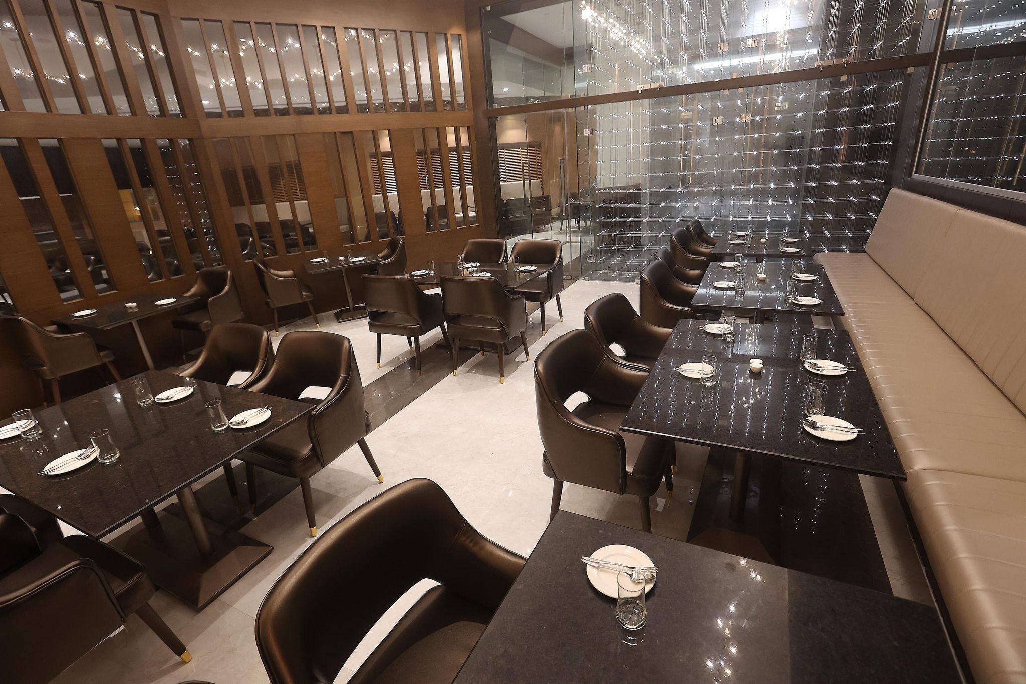 Food & Dining