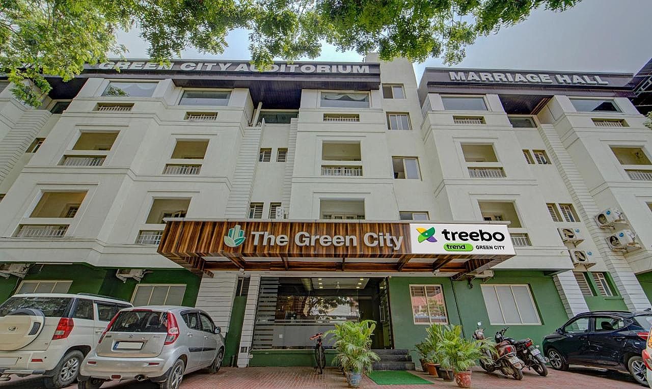 Hotel Exterior