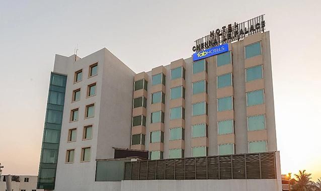 undefined FabHotel Prime Le Palace 7