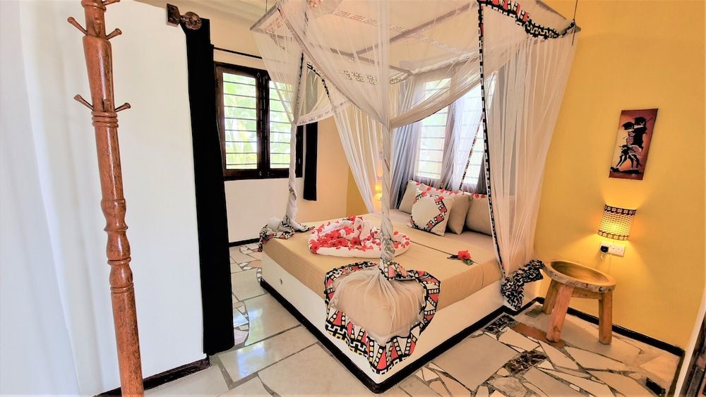 Paradise Beach Resort Luxury Room