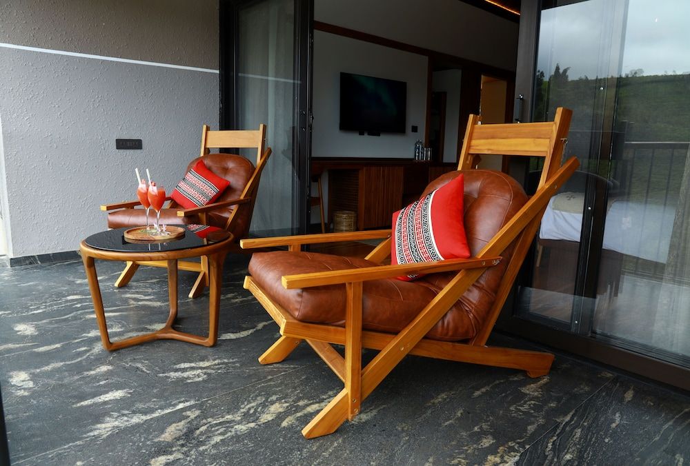 WelcomHeritage Ayatana Ooty Deluxe Garden Pool Chalet 6