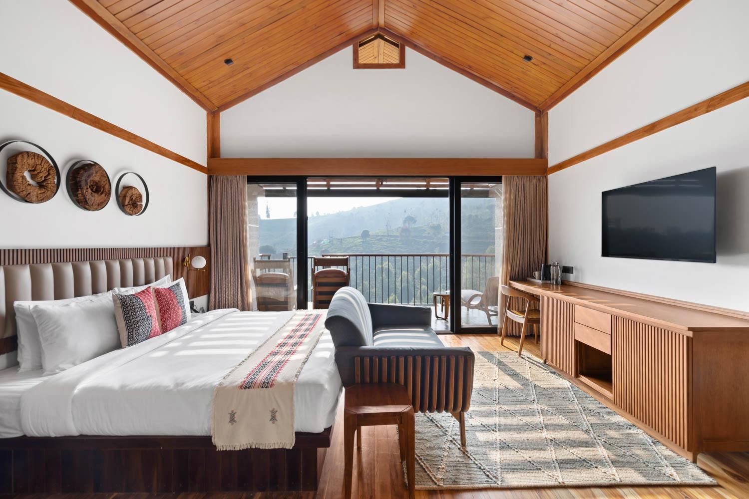 Superior Deluxe Room with Balcony