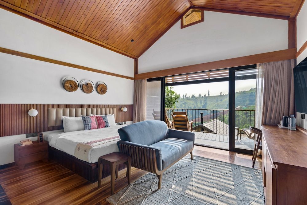 WelcomHeritage Ayatana Ooty Deluxe Garden Pool Chalet