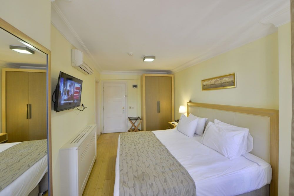 Agora Life Hotel - Special Class Standard Double or Twin Room 5