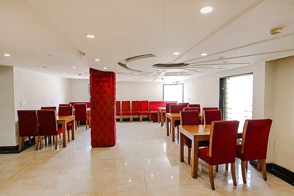 undefined Green Majestic 8