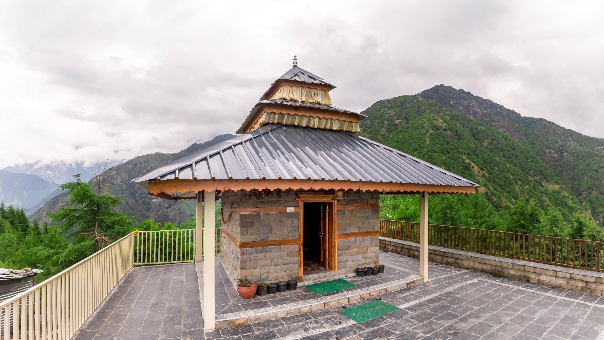 undefined Hotel Eagles Nest 8