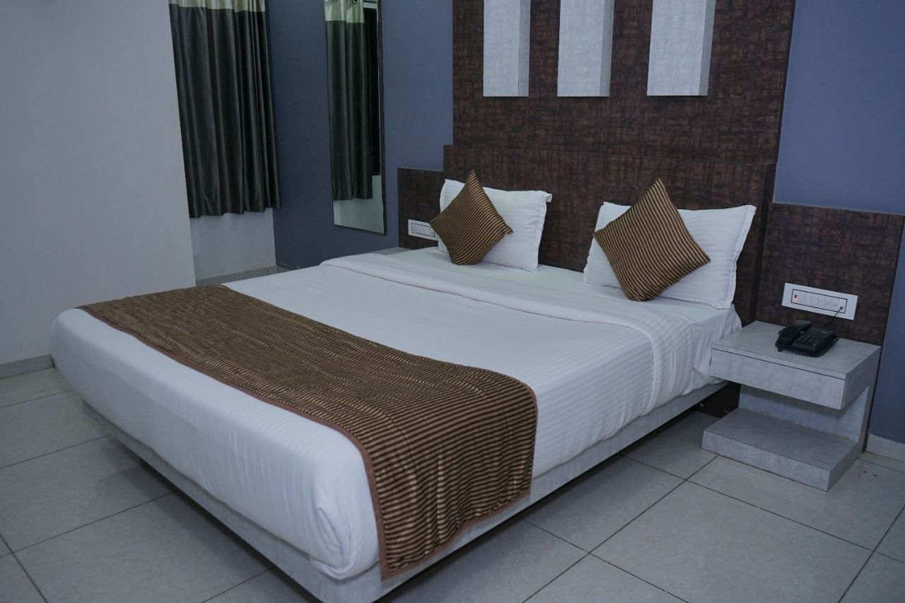 Hotel Parth Inn