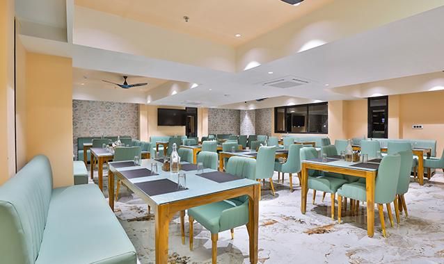 Food & Dining