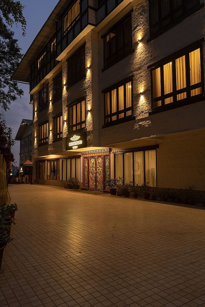 Hotel Shinkham Grand