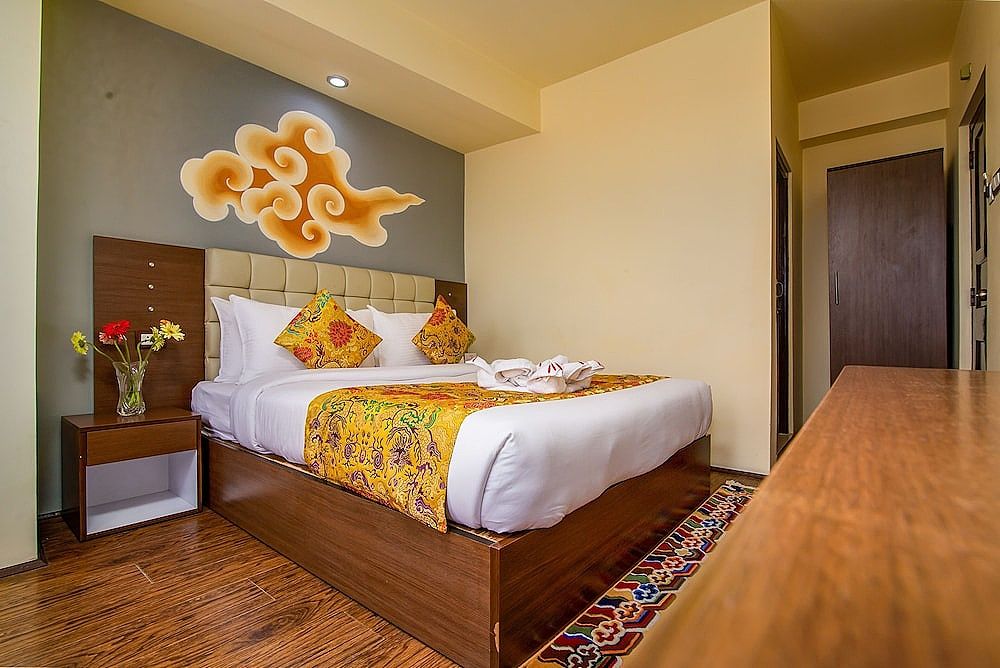 Muscatel Grand Silkroute 300 Mts MG Marg Standard Room 7