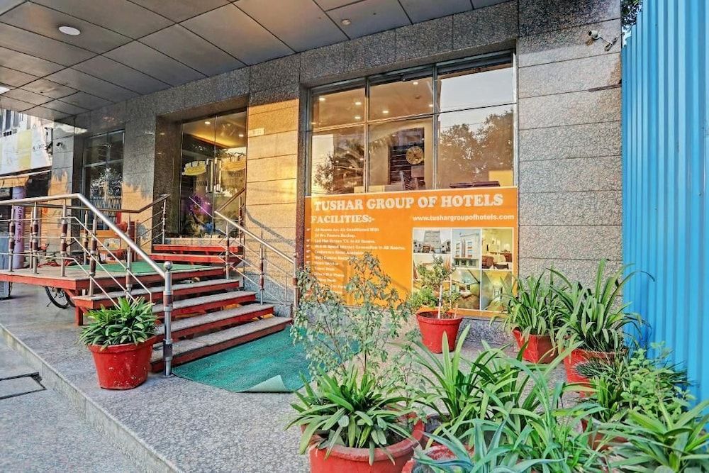 undefined Hotel Tusar Grand 4