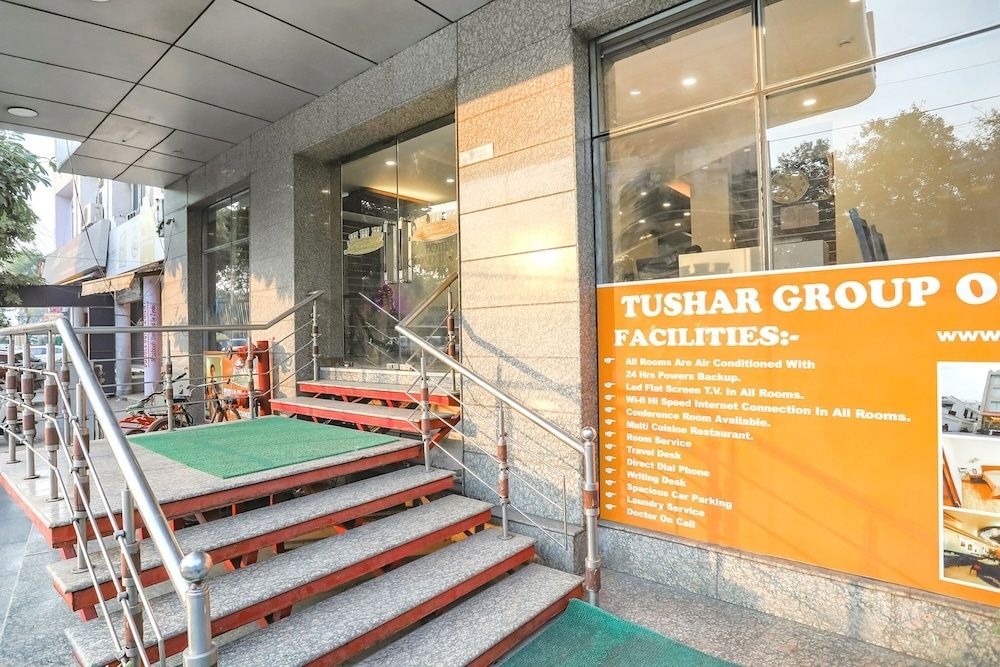 undefined FabHotel Hexa Ghaziabad 5