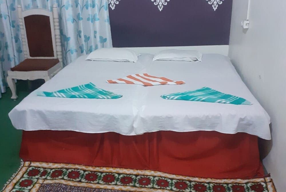 undefined Goroomgo Fish King's Gorakhpur 7