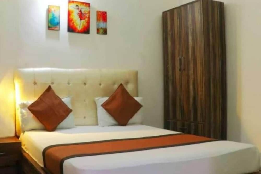 undefined Vijeta Hotel 6