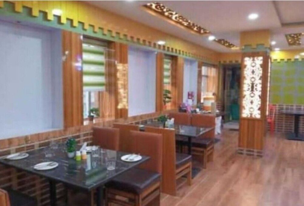 undefined Vijeta Hotel 4